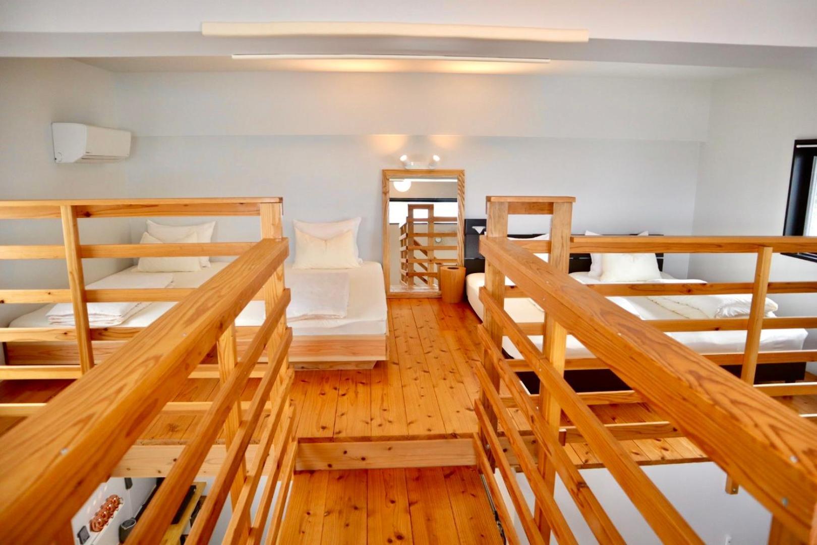 Hotel Little Swiss House Motobu Exterior foto